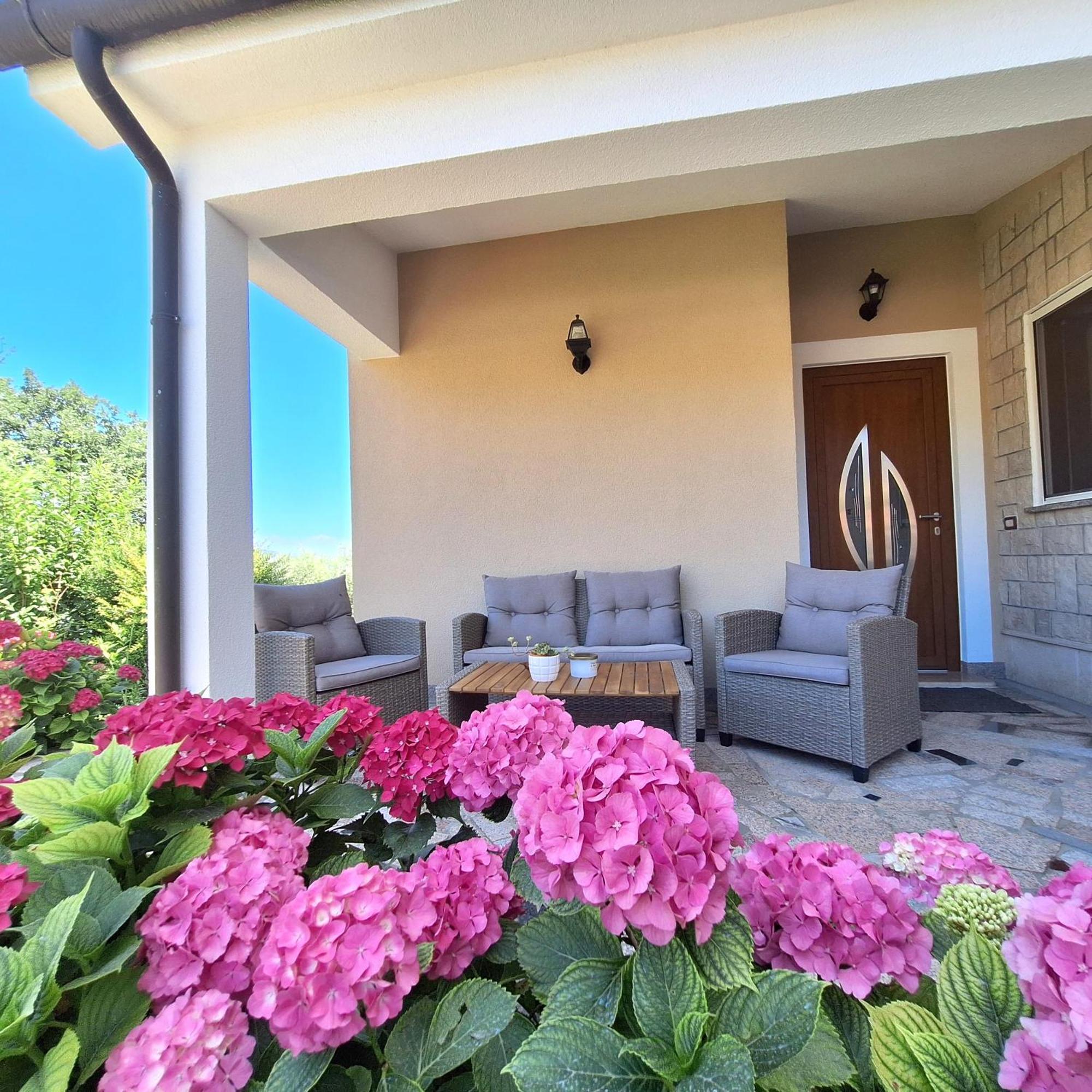 Apartment Mita Grožnjan Екстериор снимка